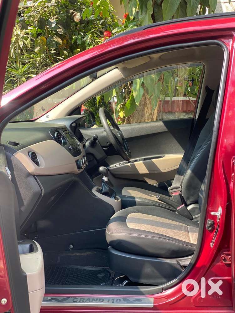 Hyundai Grand I10 Sportz 1.2 Kappa Vtvt, 2015, Petrol