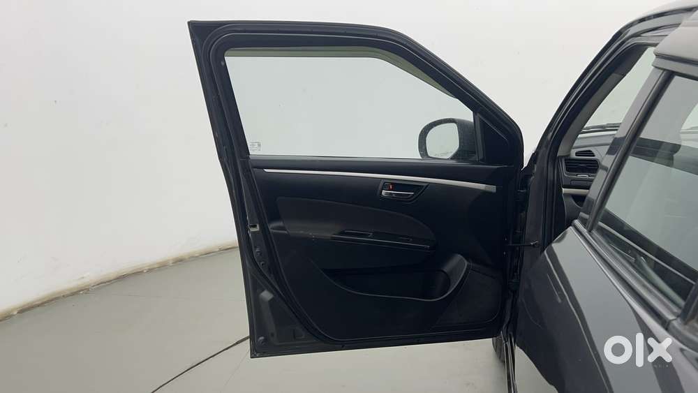 Maruti Suzuki Swift Vvt Vxi, 2016, Petrol