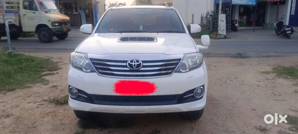 Toyota Fortuner 3.0l 2wd At 2016