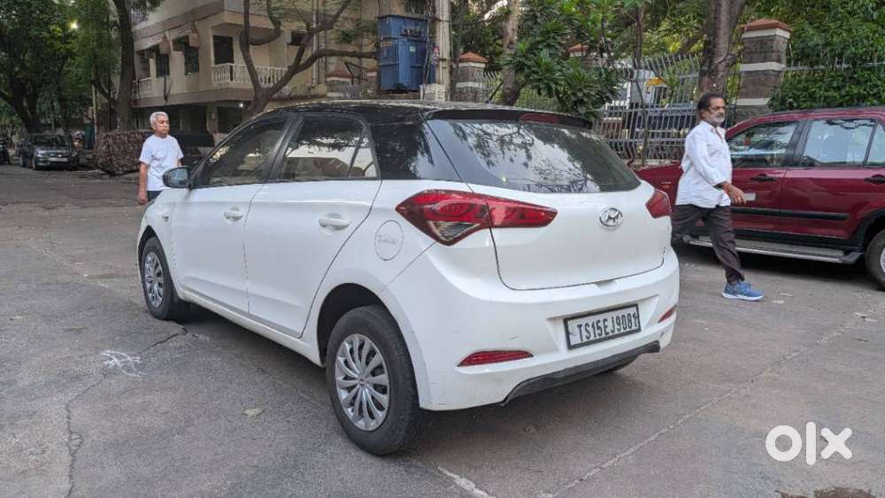 Hyundai I20 1.4 Magna Executive, 2016, Diesel