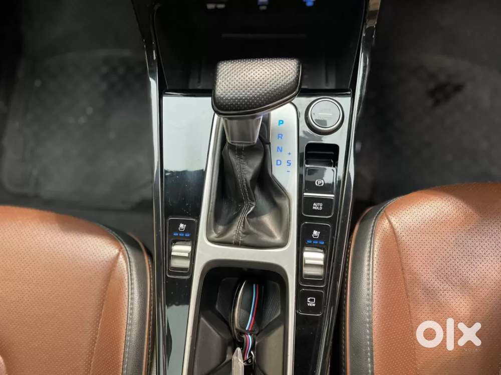 Hyundai Alcazar 2.0 Signature (o) Petrol At 6 Str, 2021, Petrol