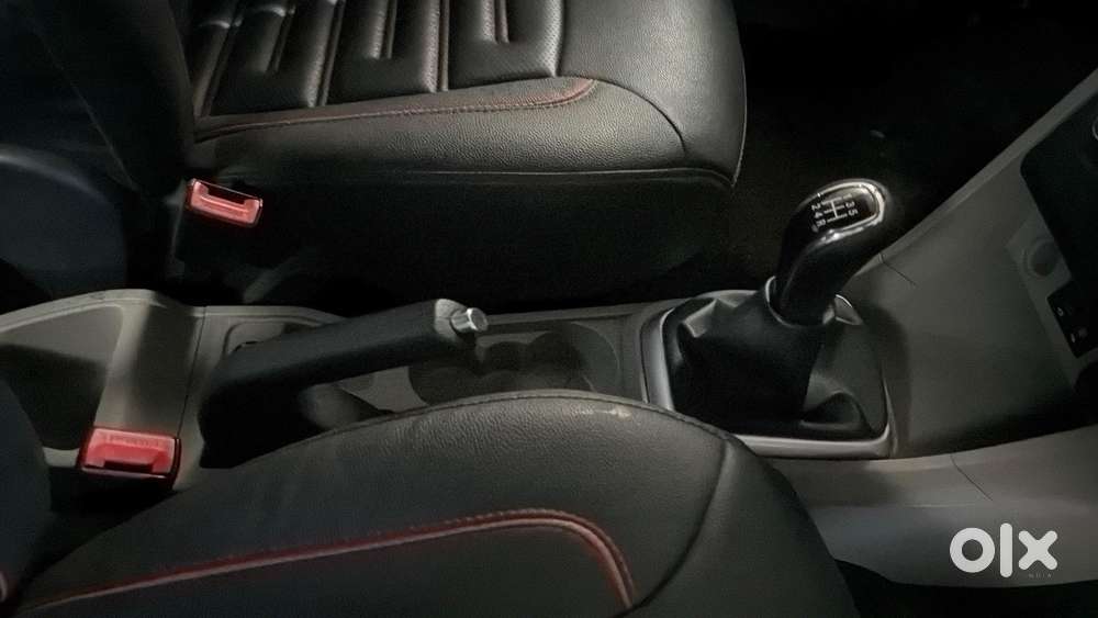 Tata Tiago 1.2 Revotron Xt, 2016, Petrol