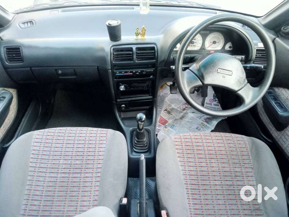 Maruti Suzuki Esteem, 2005, Petrol