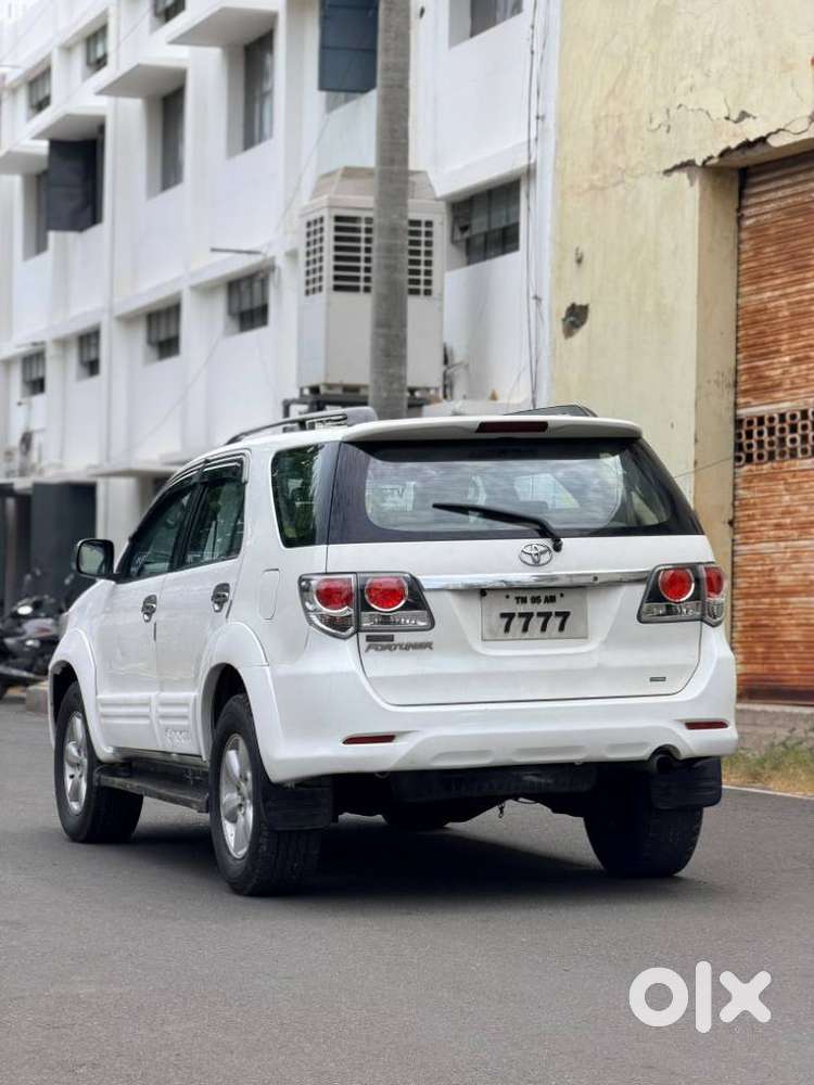 Toyota Fortuner 4x4 At, 2010, Diesel