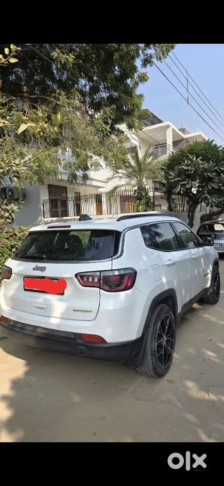 White Jeep Compass Automatic (petrol) 1.4 Turbo