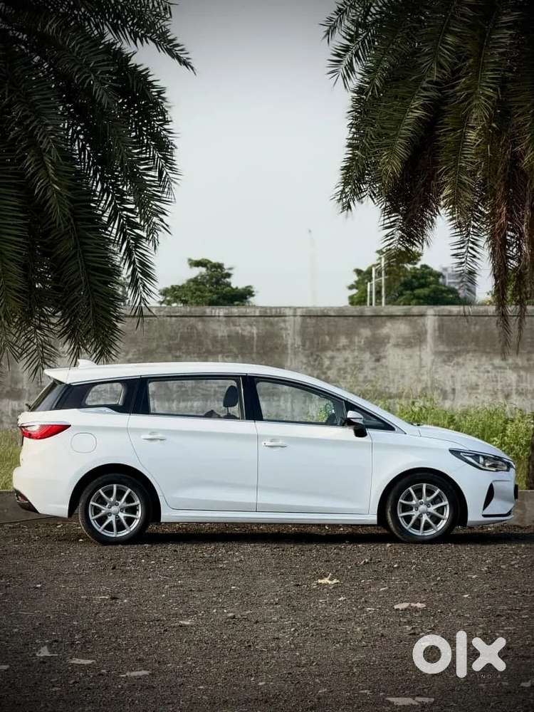 Byd E6, 2023, Electric