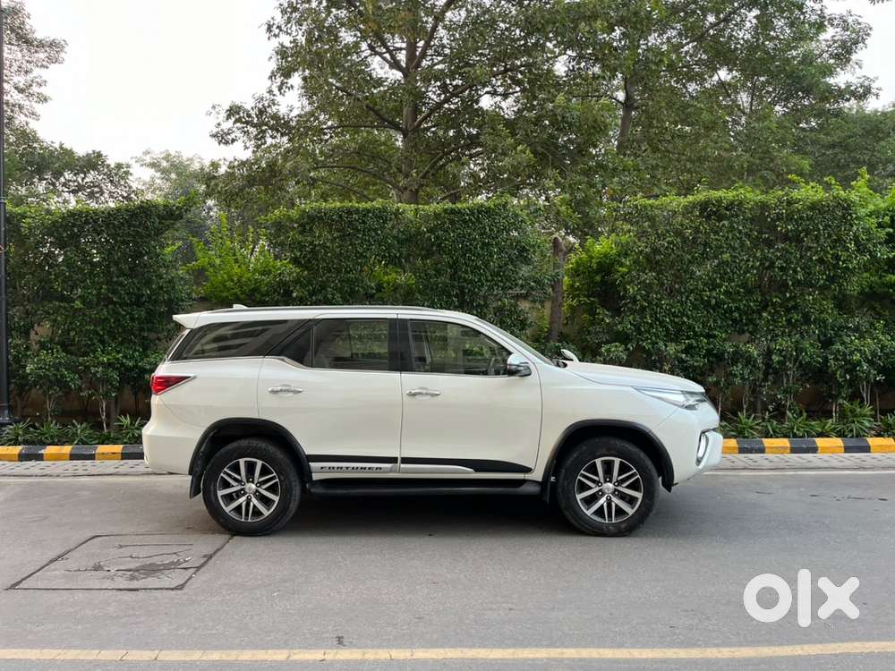 Toyota Fortuner  4x4 At  2021 Diesel 70000 Km Driven