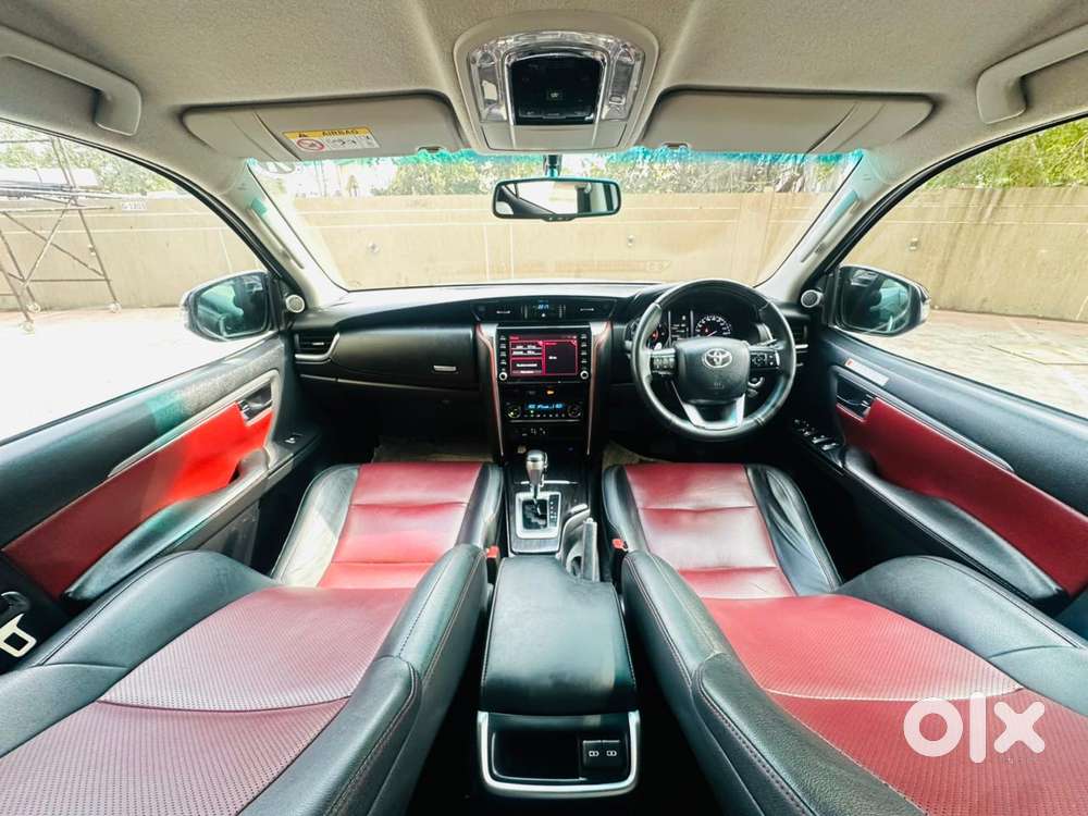 Toyota Fortuner Legender, 2023, Diesel