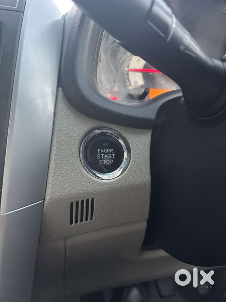 Toyota Corolla Altis 2010-2013 G, 2012, Petrol