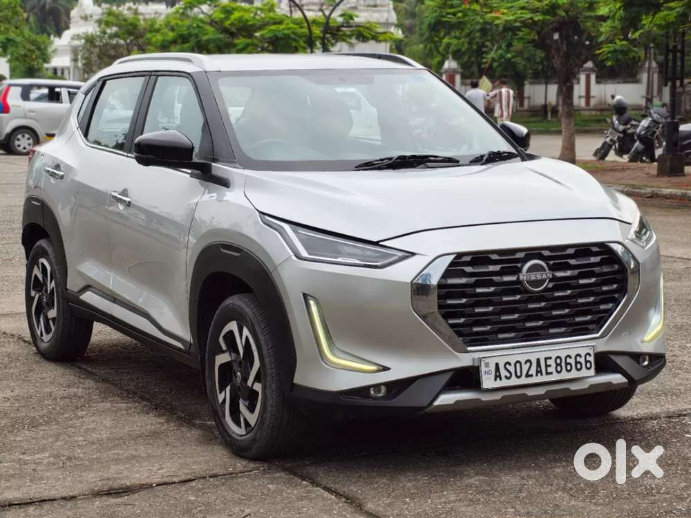 Nissan Magnite 1.0 Xv Premium, 2021, Petrol