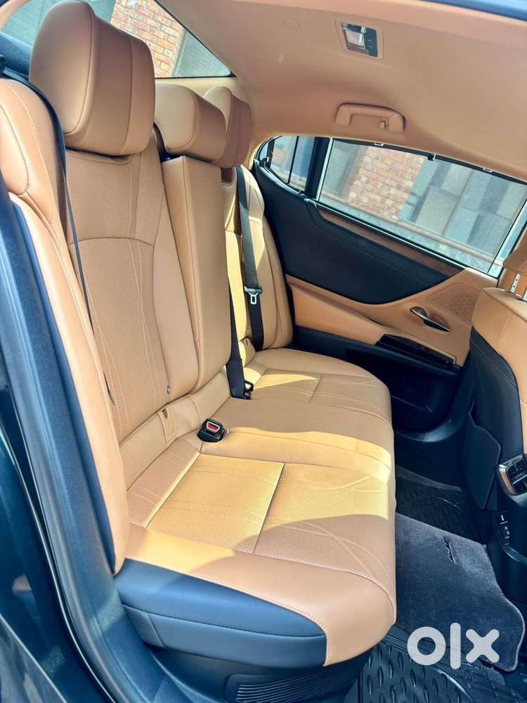 Lexus Es 300h Exquisite, 2022, Petrol
