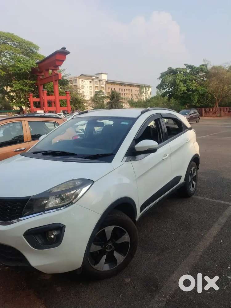 Tata Nexon 2018 Diesel 95000 Km Driven
