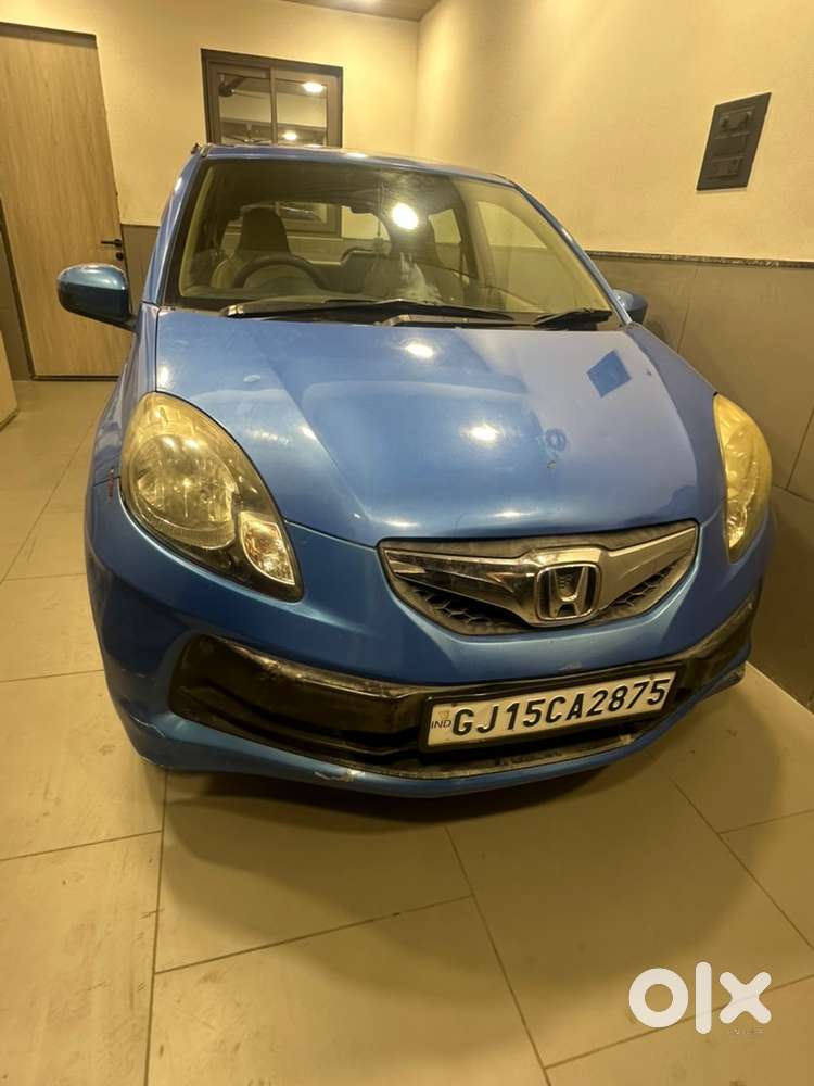Honda Brio 2012 Km Driven