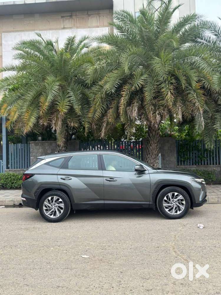 Hyundai Tucson 2.0 Signature Petrol At, 2024, Petrol
