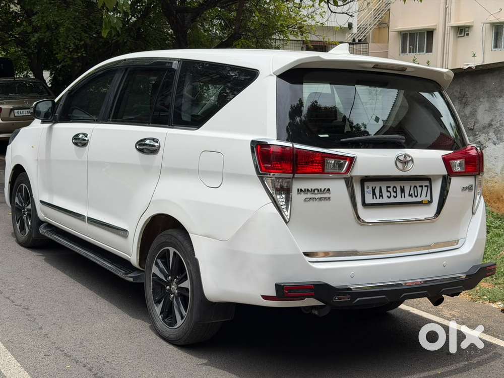 Toyota Innova Crysta 2.8z Automatic, 2019, Diesel