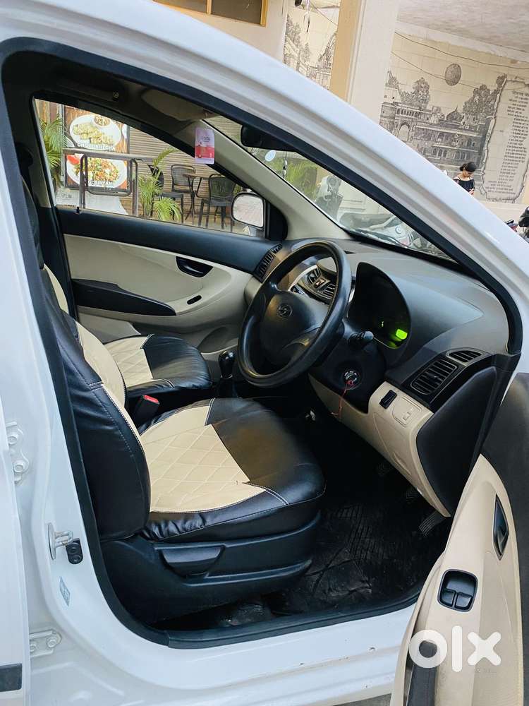 Hyundai Eon Era +, 2017, Petrol