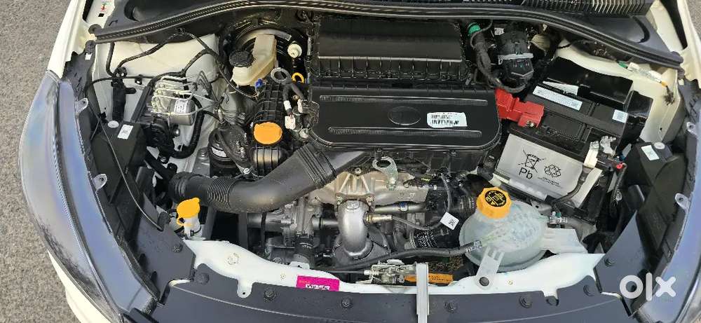 Tata Tiago 2026 April Petrol 1900 Km Driven,1 Month Old