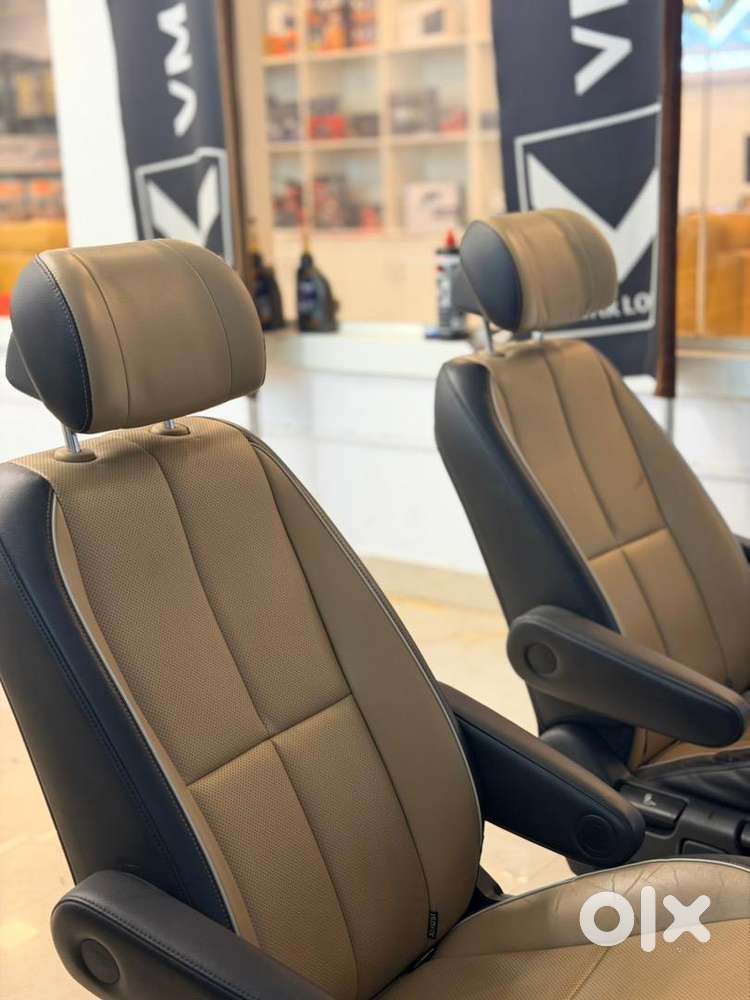 Kia Carnival Limousine With Vip Captain Lounge Seats