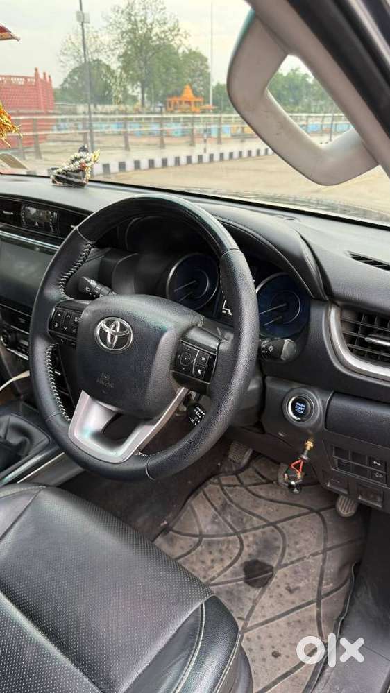 Toyota Fortuner 4x4 At, 2023, Diesel