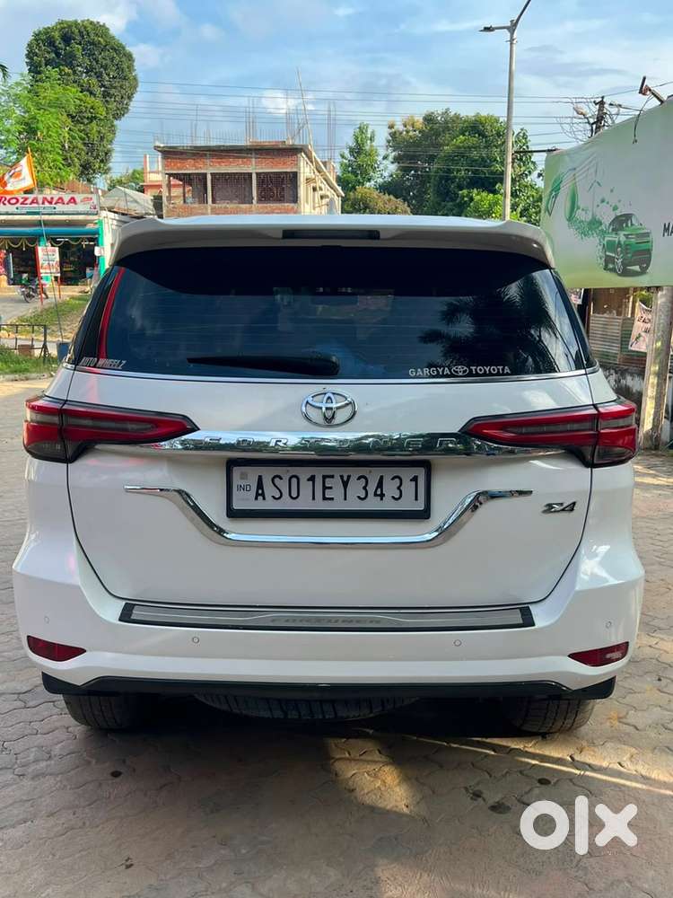 Toyota Fortuner Legender 2022 Diesel