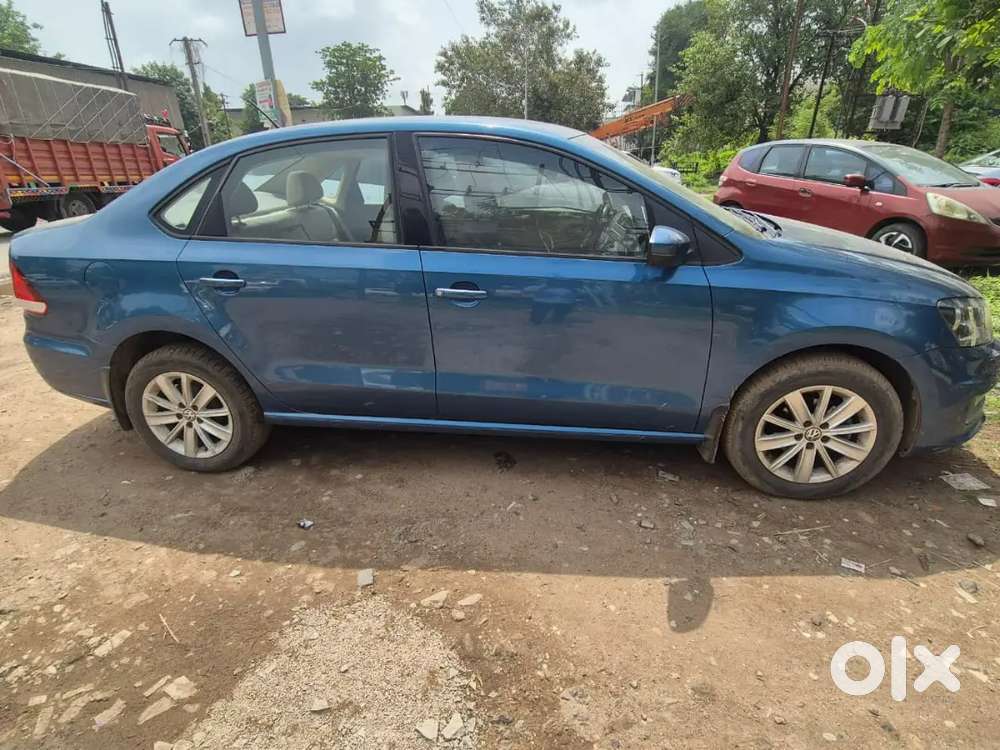 Volkswagen Vento 1.2 Tsi Petrol Automatic 2016