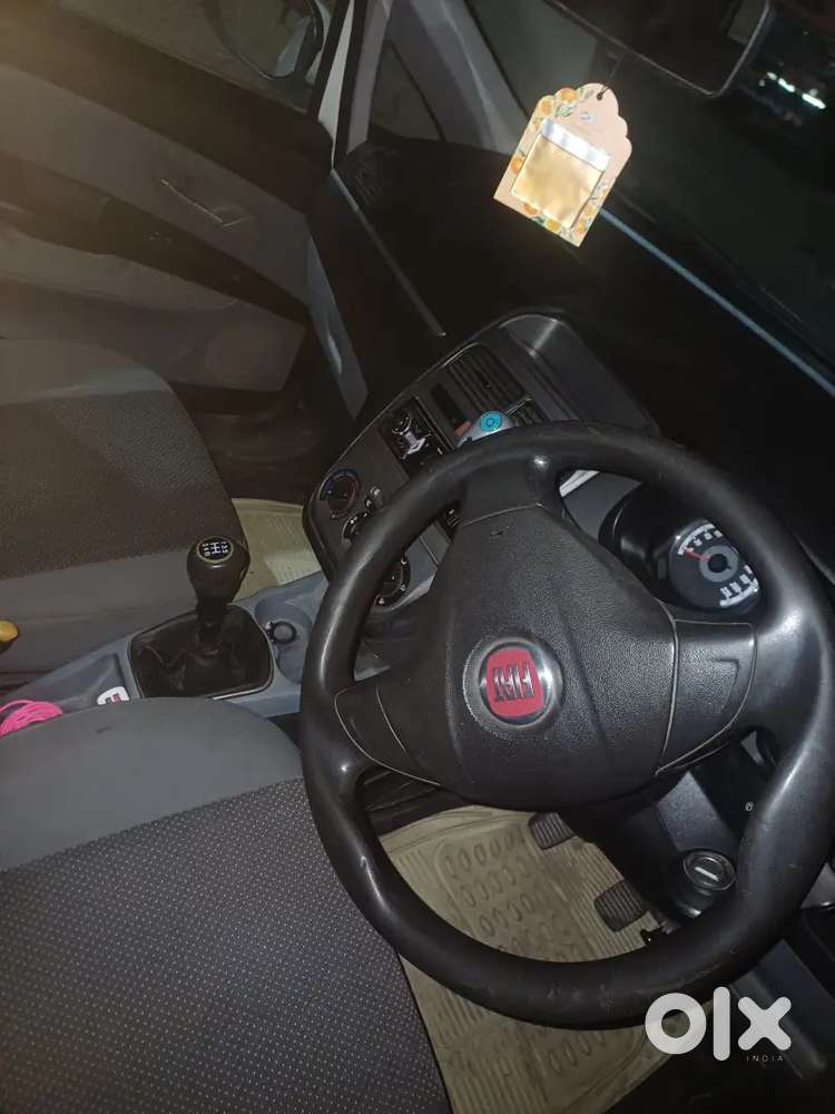 Fiat Punto 2012 Diesel 150000 Km Driven