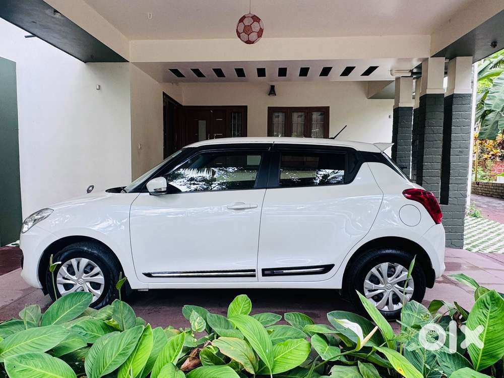 Maruti Suzuki Swift Amt Vxi, 2022, Petrol