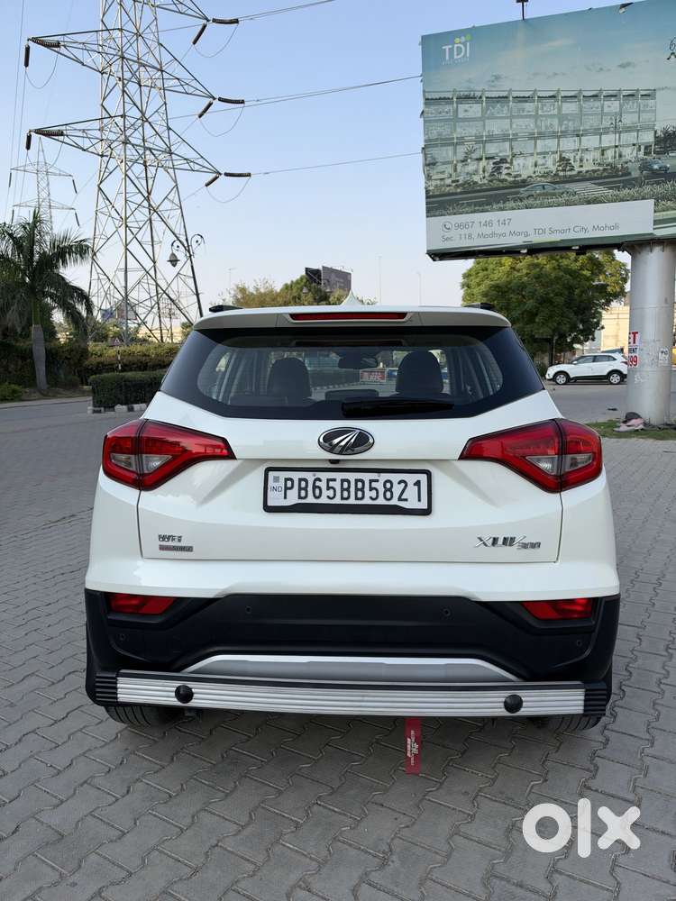 Mahindra Xuv300 W8 Option Diesel, 2022, Diesel
