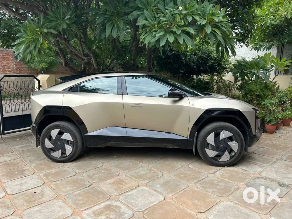 Mahindra Be 6 Be6