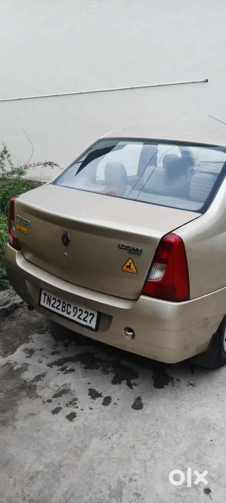 Mahindra Logan Petrol 2008