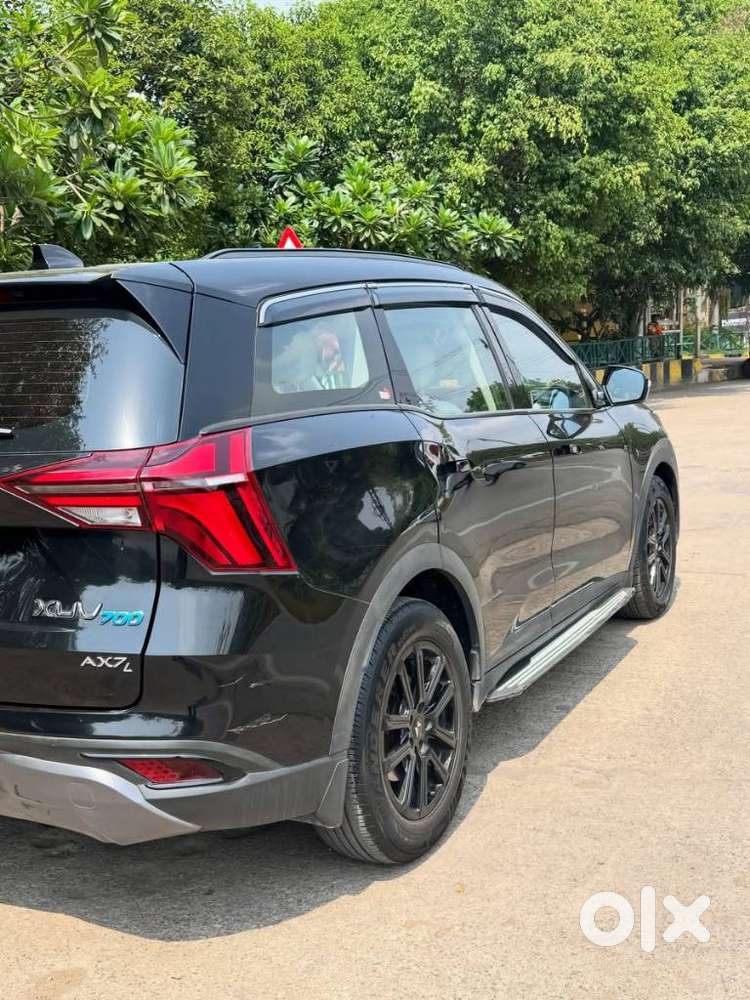 Mahindra Xuv700 2.2 Ax 7 Diesel At Luxury Pack Str, 2025, Diesel
