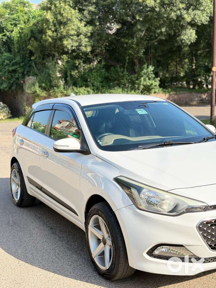 Hyundai Elite I20 1.4 Sportz (o) Crdi, 2016, Diesel