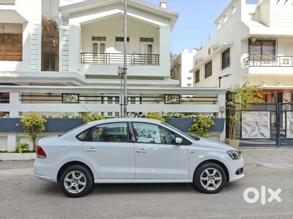 Volkswagen Vento 1.2l Tsi Highline Plus At Petrol, 2014, Petrol