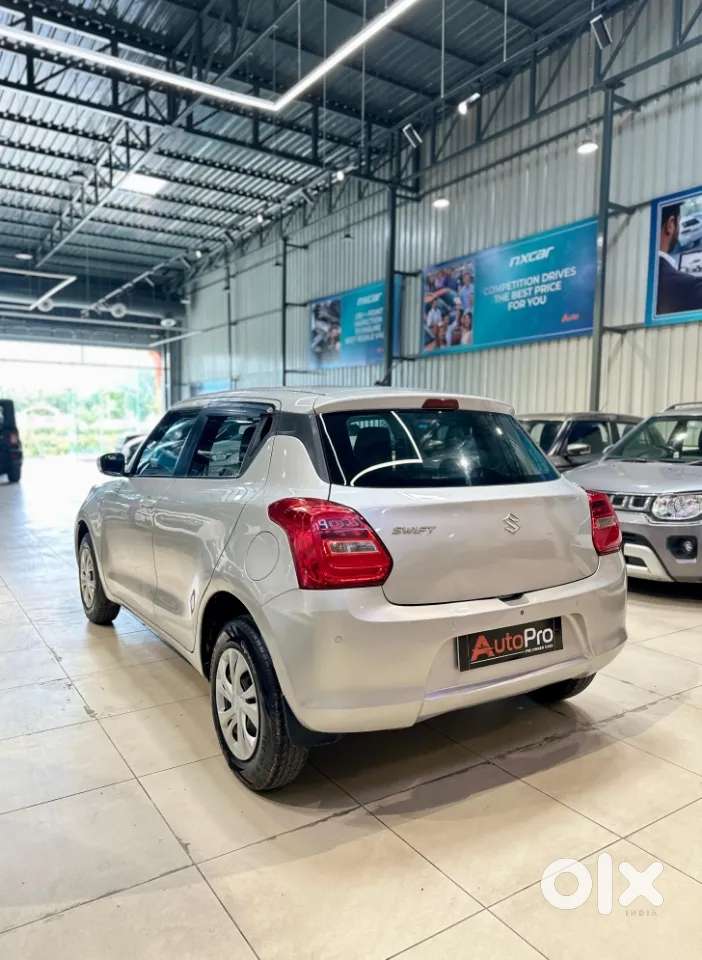 Maruti Suzuki Swift Vxi, 2022, Petrol