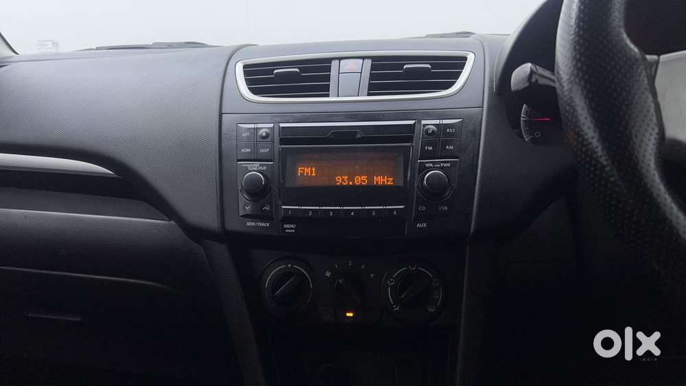 Maruti Suzuki Swift Vvt Vxi, 2015, Petrol