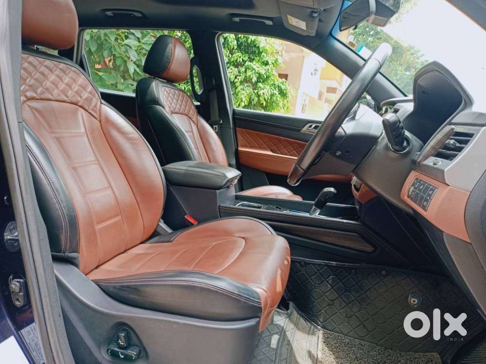 Mahindra Alturas G4 4x2 At, 2022, Diesel