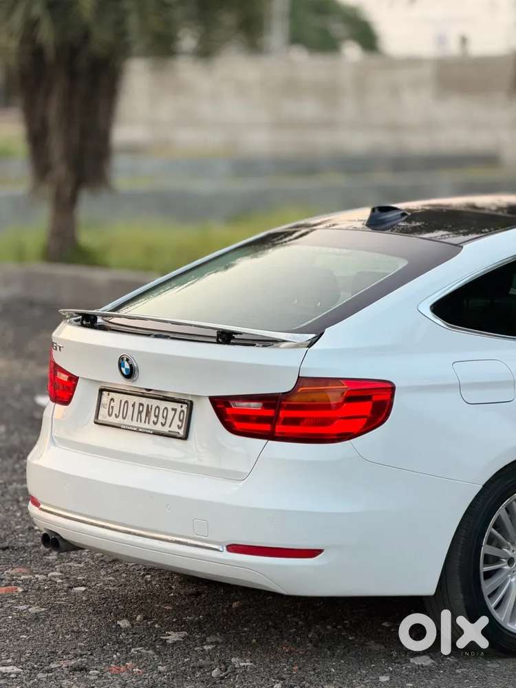 Bmw 3 Series Gt 320d Luxury Line, 2016, Diesel