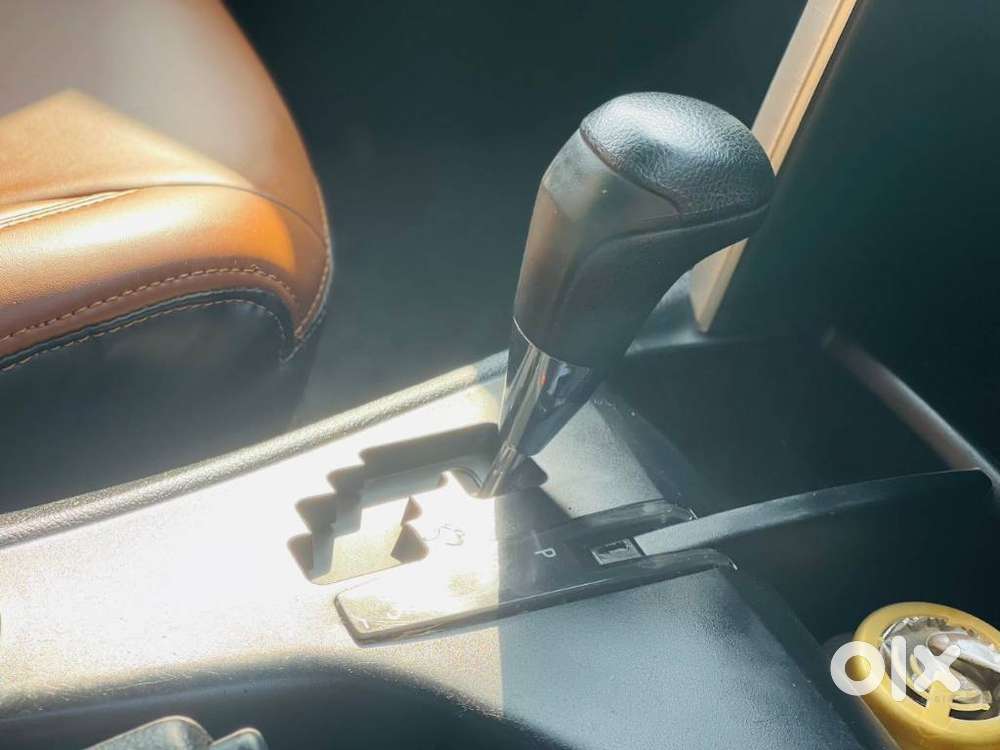 Toyota Innova Crysta 2.8 Gx At, 2016, Diesel