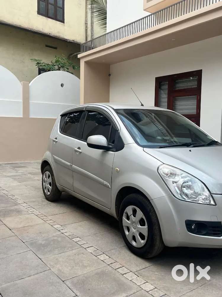 New Paper  
Good Condition