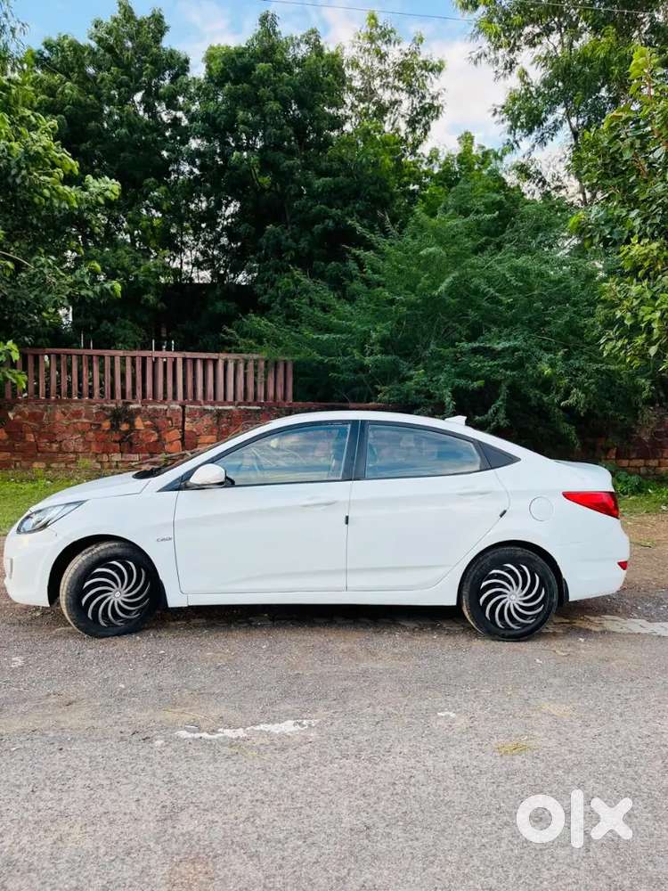 Hyundai Verna Diesel Manual 2013