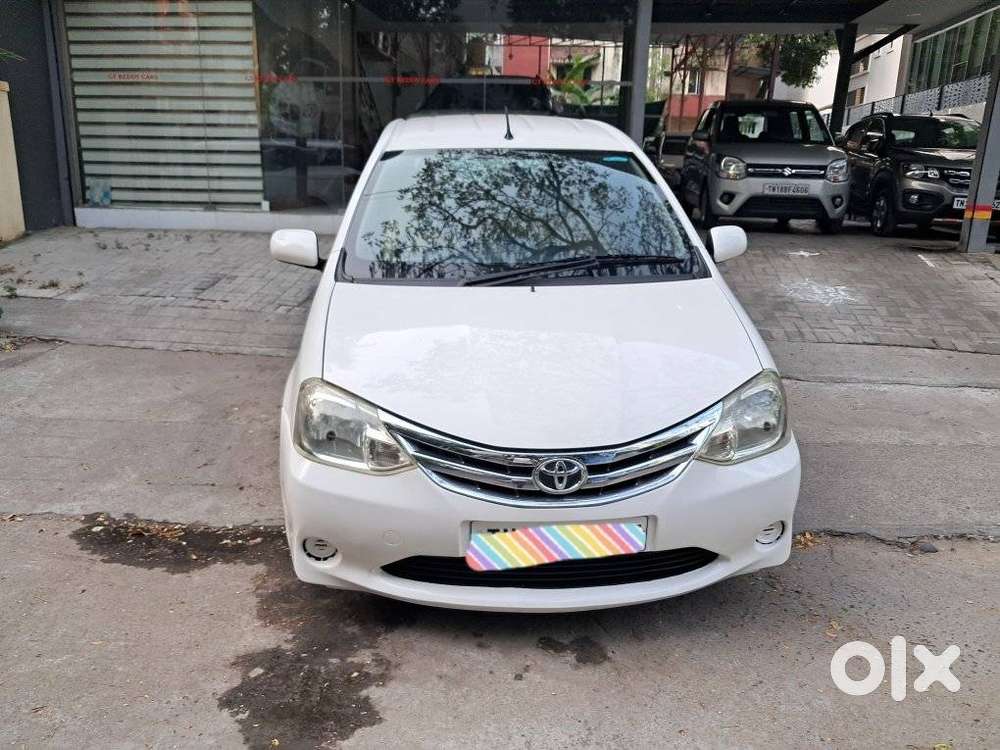 Toyota Etios Liva G Exclusive, 2011, Petrol