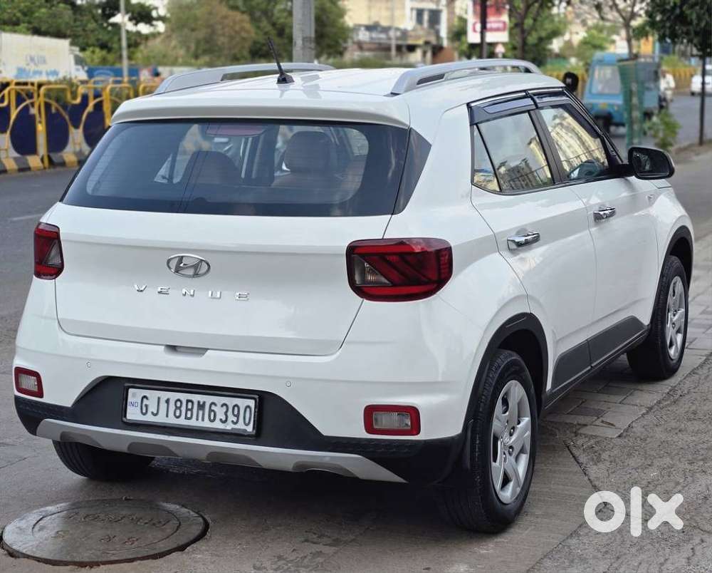 Hyundai Venue S Mt 1.2 Kappa, 2020, Cng & Hybrids