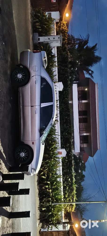 Mitsubishi Lancer 2003 Petrol 98000 Km Driven