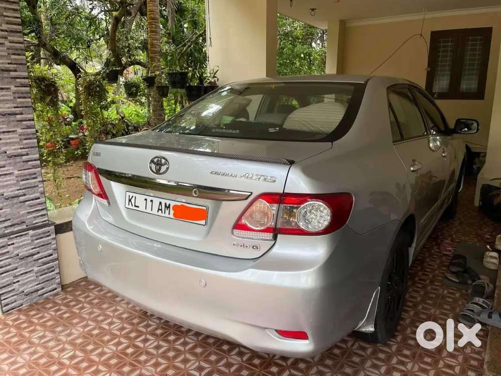 Toyota Corolla Altis 2012