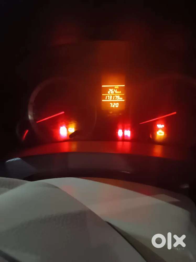 Maruti Suzuki Ertiga 2015 Diesel 174000 Km Driven