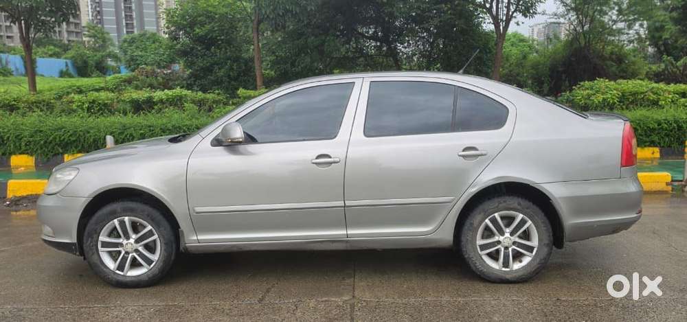 Skoda Laura Skoda-laura-laura-elegance-1.9-tdi--at, 2012, Diesel