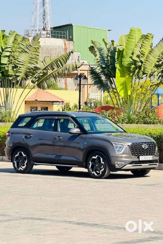 Hyundai Alcazar 2.0 Platinum (o) Petrol At 7 Str, 2022, Petrol