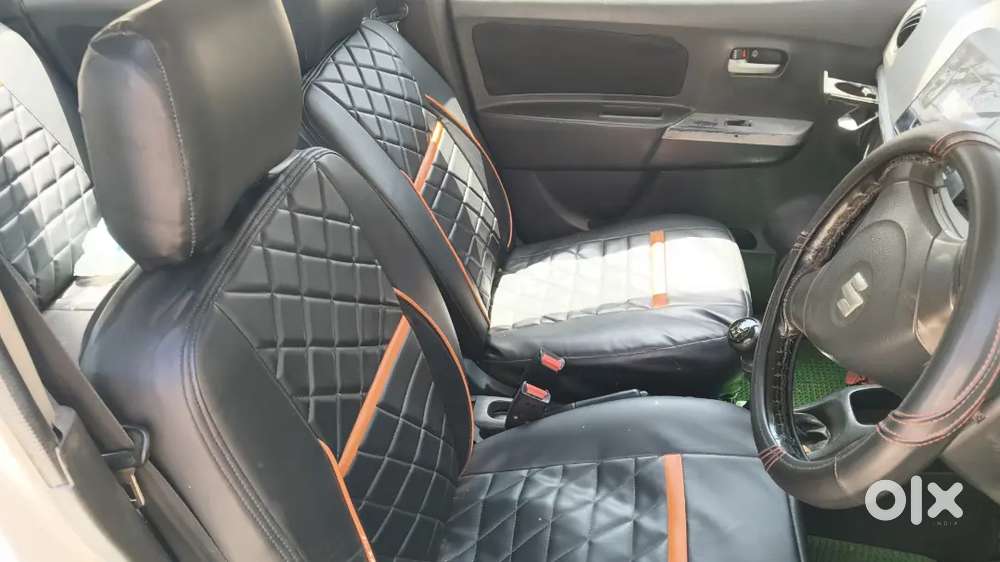 New Bonet Both Headlight New Fan New Seat Cover New 3 New Tyres .