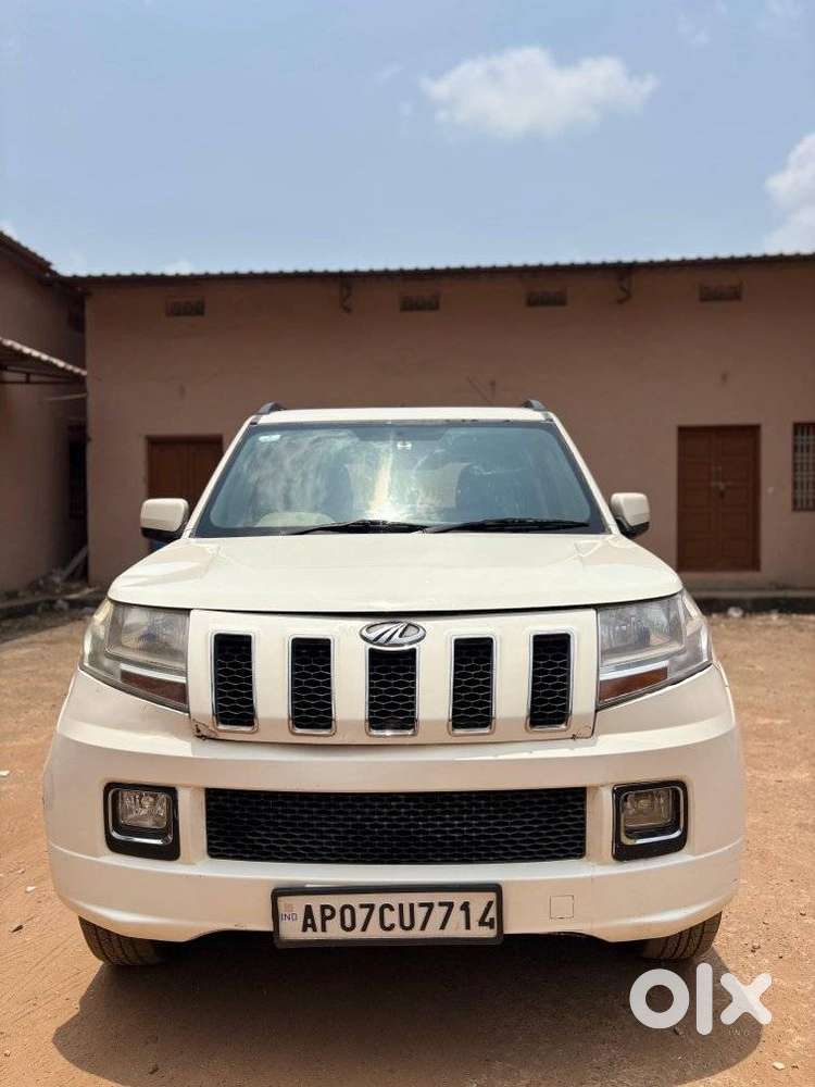 Mahindra Tuv 300 Mhawk100 T8, 2016, Diesel