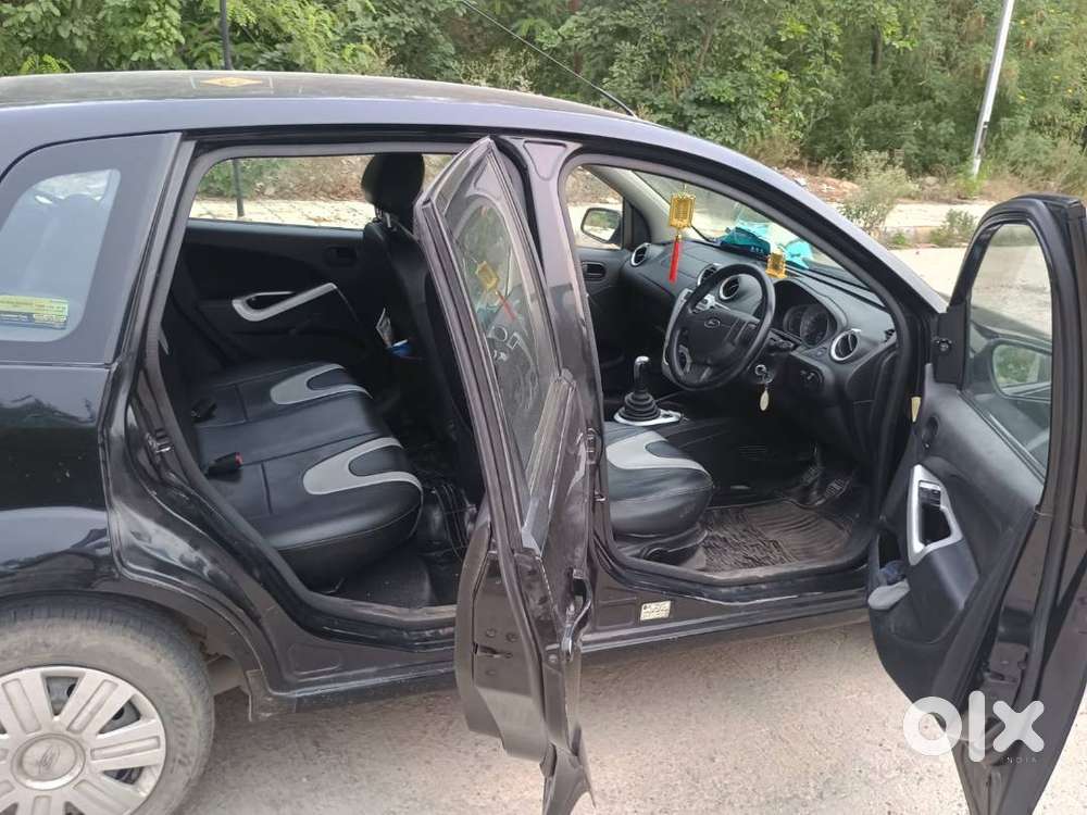 Ford Figo 2011 Petrol 43828 Km Driven Well Maintained